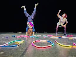 Boudin- Compagnie Gueule (théâtre acrobatique)